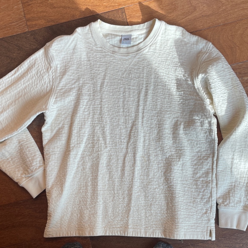 Zara Off-White Textured Sweatshirt